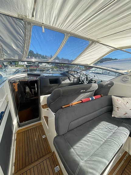 Windy 33 Scirocco 7 of 24
