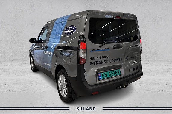 Ford E-Transit Courier 3 of 5