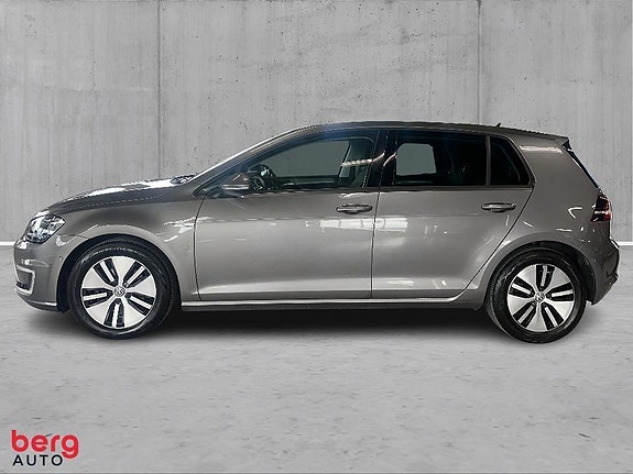 Volkswagen 4 of 5