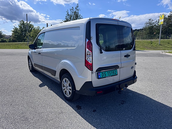 Ford Transit Connect 6 of 12