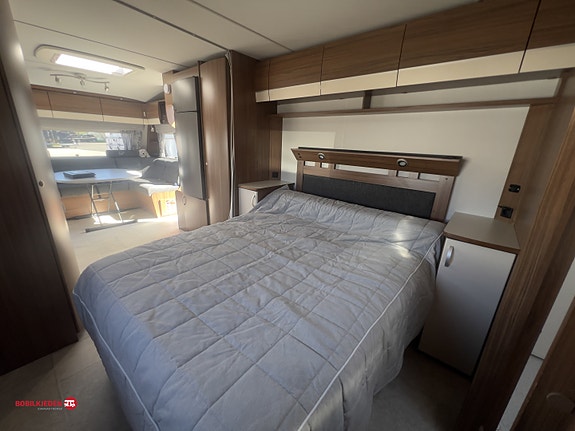 Polar Polar 620 BQD Queenbed og bad bak 11 of 18