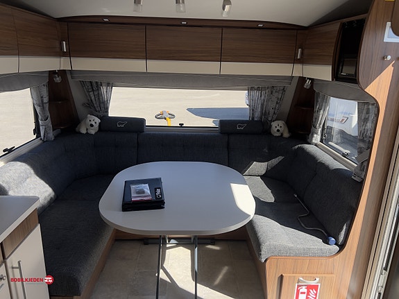 Polar Polar 620 BQD Queenbed og bad bak 6 of 18