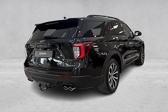Ford Explorer 5 of 5
