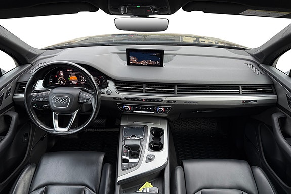 Audi Q7 19 of 30