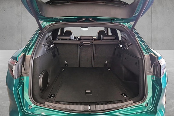 Alfa Romeo Stelvio Quadrifoglio 30 of 30