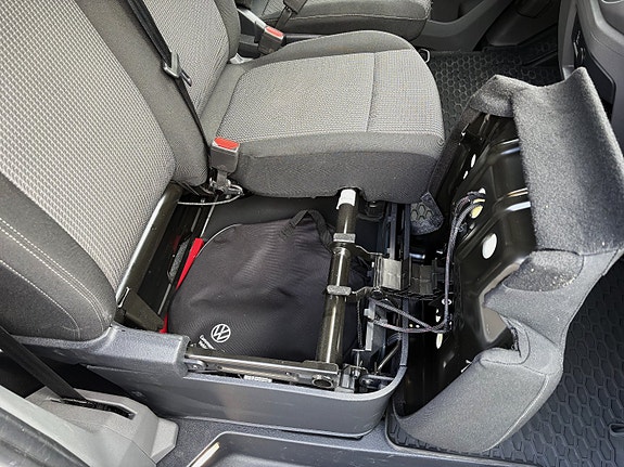 Volkswagen Transporter 12 of 22