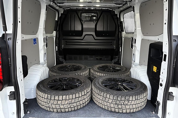 Volkswagen Transporter 7 of 22