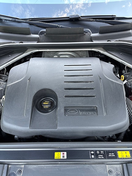 Land Rover Range Rover Sport 25 of 26