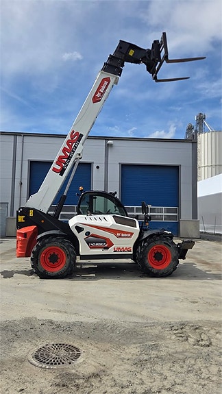 Bobcat T40.180SLPRC 7 of 10