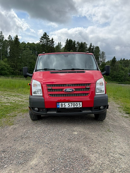 Ford Transit 280S Van 2 of 5
