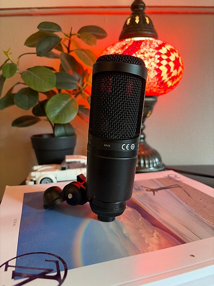 Product image 2 of 4