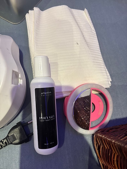 Product image 8 of 9