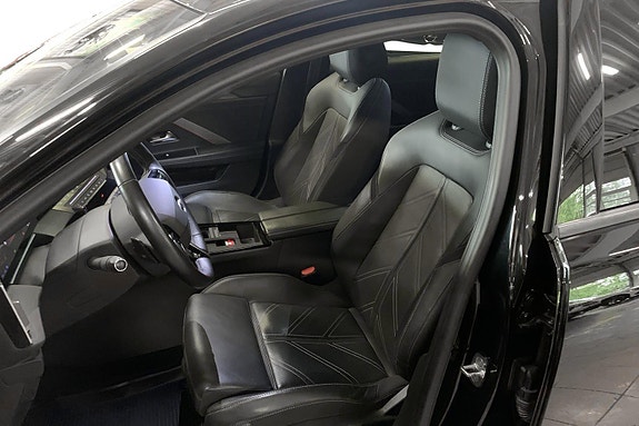 Opel Astra 8 of 29