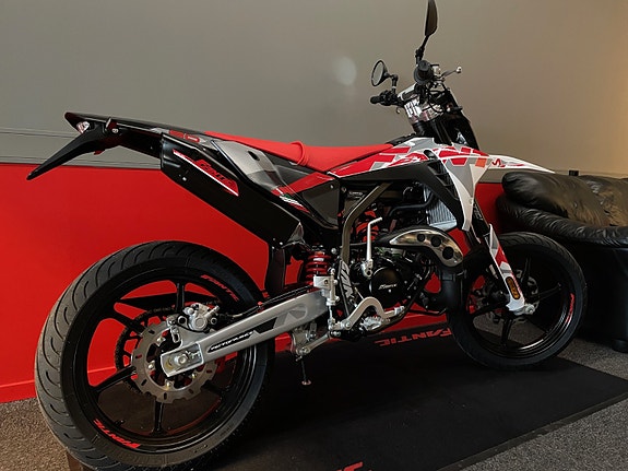 Fantic 50cc M Performance 2-takt NY modell. På lager nå.. 6 of 19