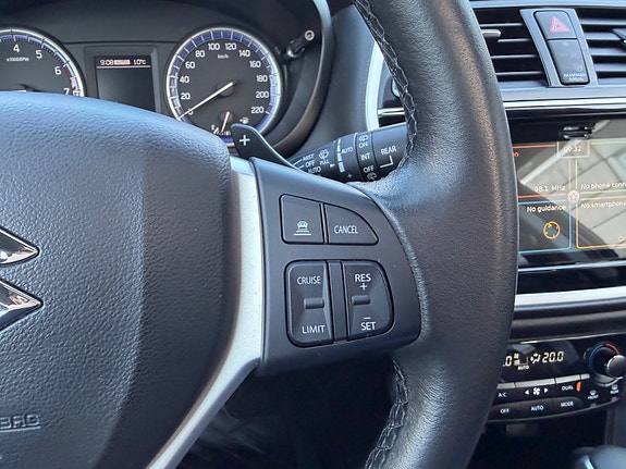 Suzuki SX4 S-Cross 22 of 30