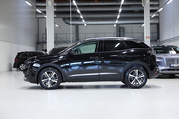 Peugeot 3008 4 of 5