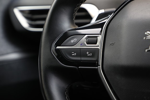 Peugeot 3008 13 of 30