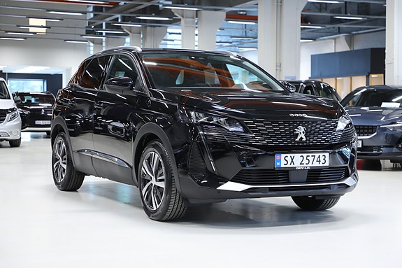 Peugeot 3008 2 of 5