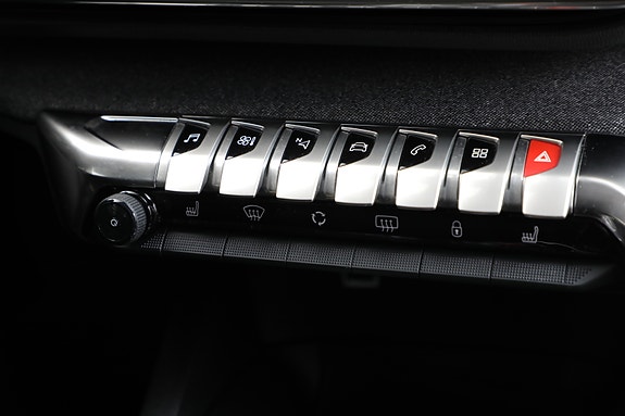 Peugeot 3008 16 of 30