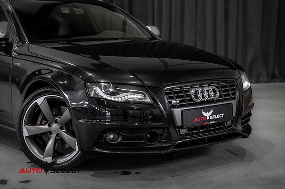 Audi S4 2 of 30