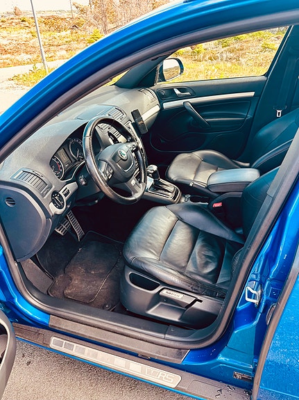 Skoda Octavia 16 of 23