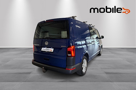 Volkswagen Transporter 3 of 5