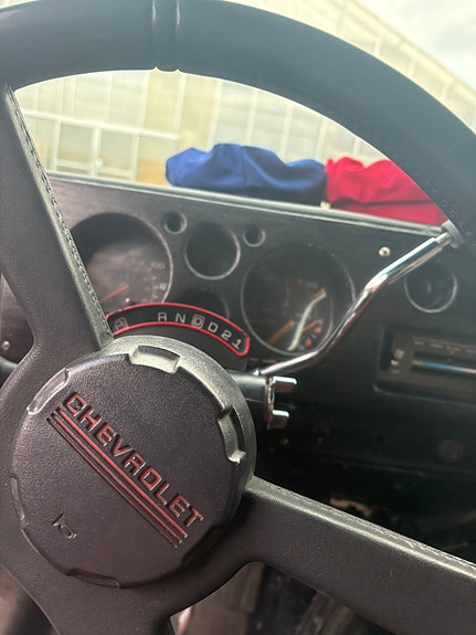 Chevrolet Van 4 of 5