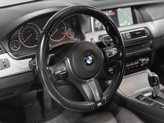 BMW 520d 16 of 30