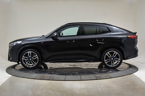 BMW iX2 2 of 5