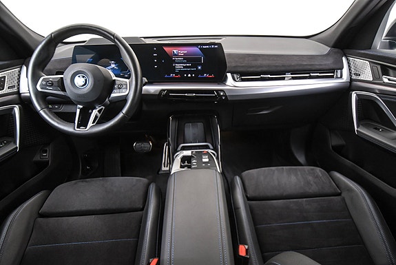 BMW iX2 5 of 5