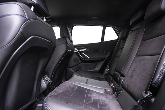 BMW iX2 18 of 20