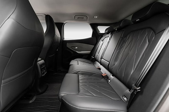 Ford Explorer 17 of 30