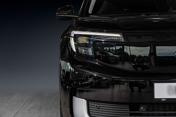 Ford Explorer 6 of 30