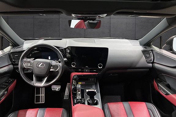 Lexus NX450h 10 of 22
