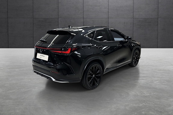 Lexus NX450h 5 of 22