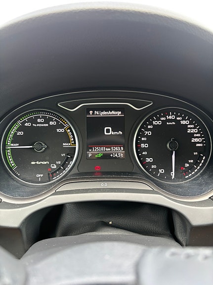 Audi A3 8 of 30