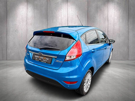 Ford Fiesta 6 of 13