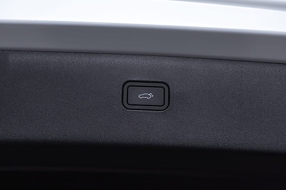 Volvo EX30 30 of 30