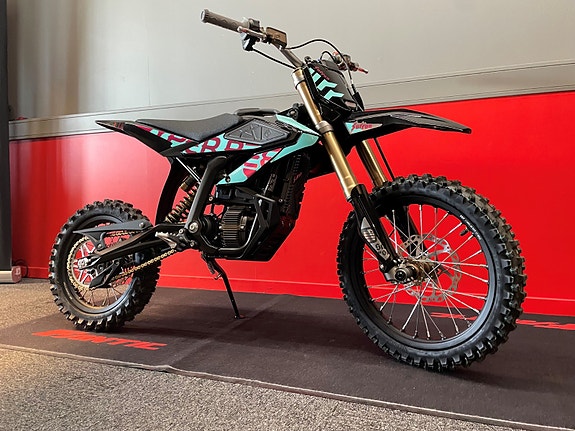 Sur Ron Hyper Bee Barnecrosser/Pitbike med fjernkontroll. 3 of 4