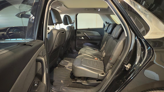 Citroen C4 Picasso 28 of 30