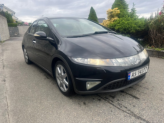 Honda Civic 3 of 5