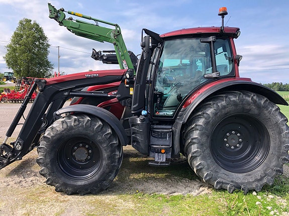 Valtra N174DST forberedt for GPS 2020, kr 1 250 000,-