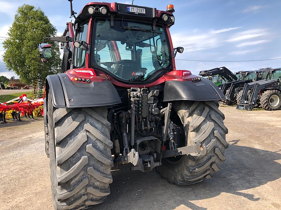 Valtra N174DST forberedt for GPS 2020, kr 1 250 000,-