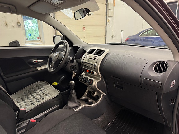 Toyota Urban Cruiser 20 of 24