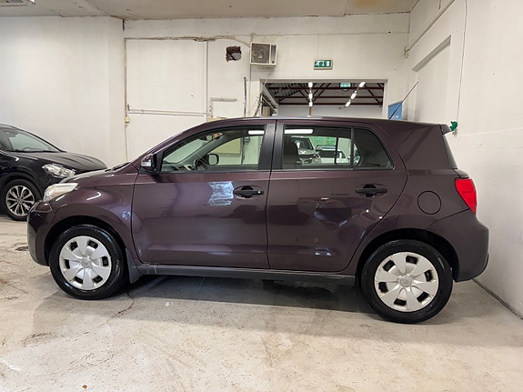 Toyota Urban Cruiser 5 of 24