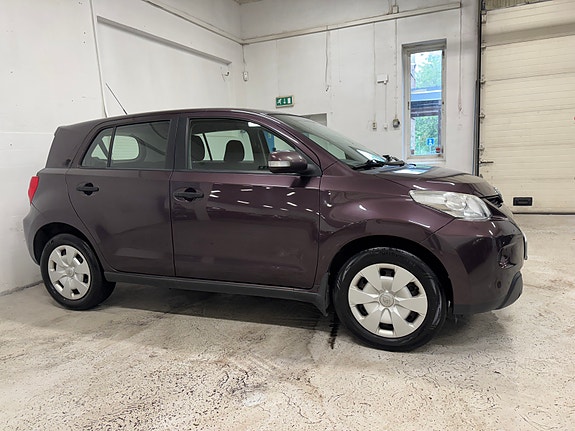 Toyota Urban Cruiser 11 of 24