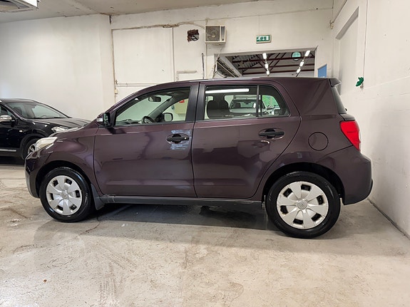Toyota Urban Cruiser 7 of 24