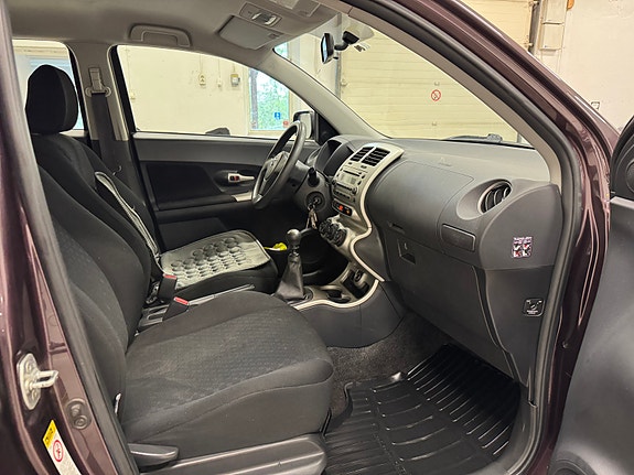 Toyota Urban Cruiser 19 of 24