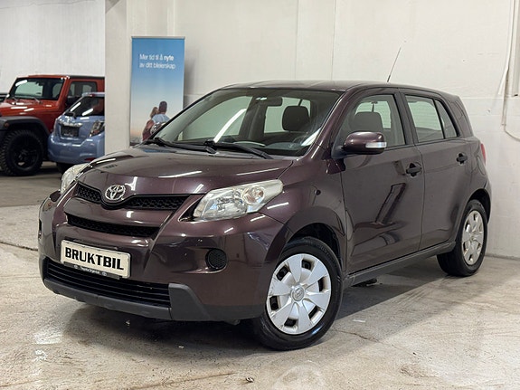 Toyota Urban Cruiser 4 of 24