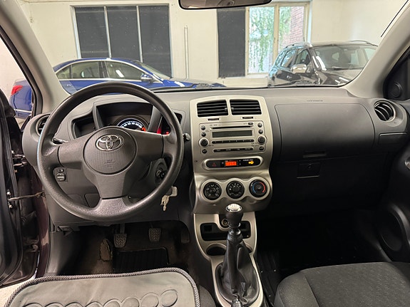 Toyota Urban Cruiser 24 of 24